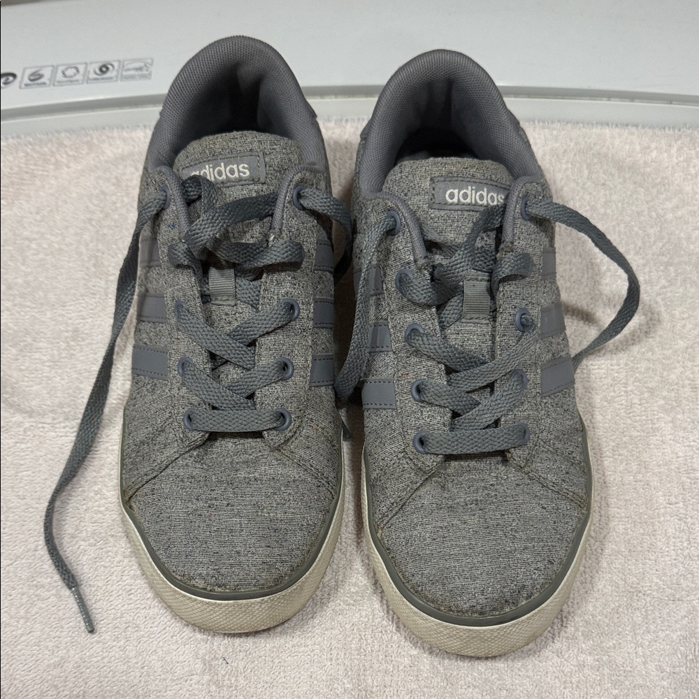 Men’s shoes